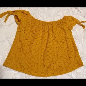 🔥 Super cute Summer top! Worn once!